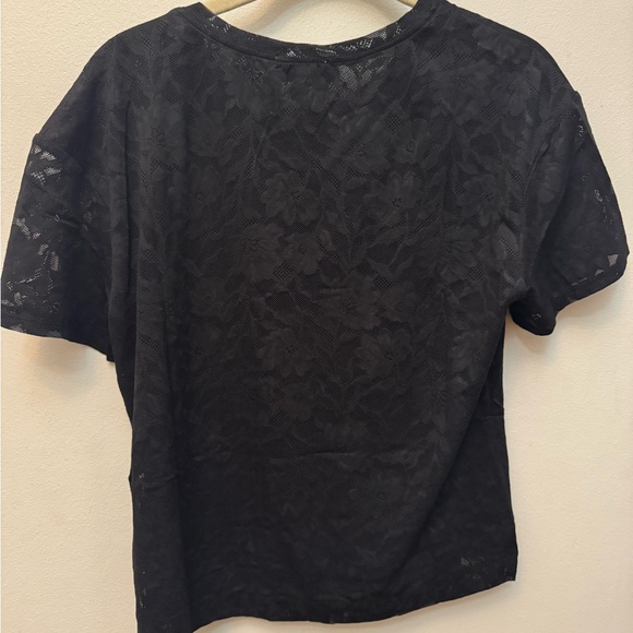 Eliza Lace Mesh Tee - Evereve - Picture 3 of 6